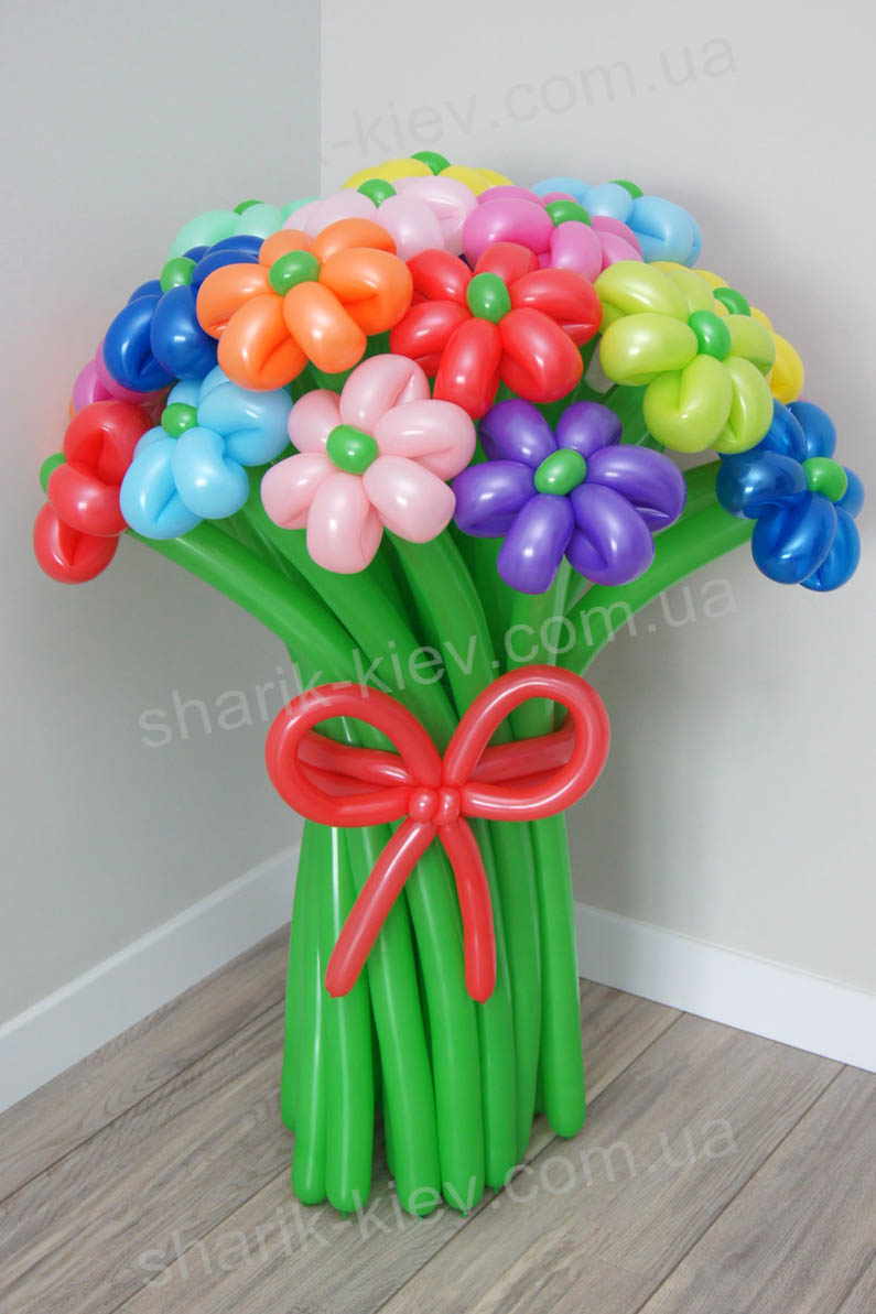 Букет Весенний карнавал из воздушных шаров