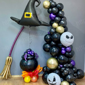 Фотозона Halloween из воздушных шаров